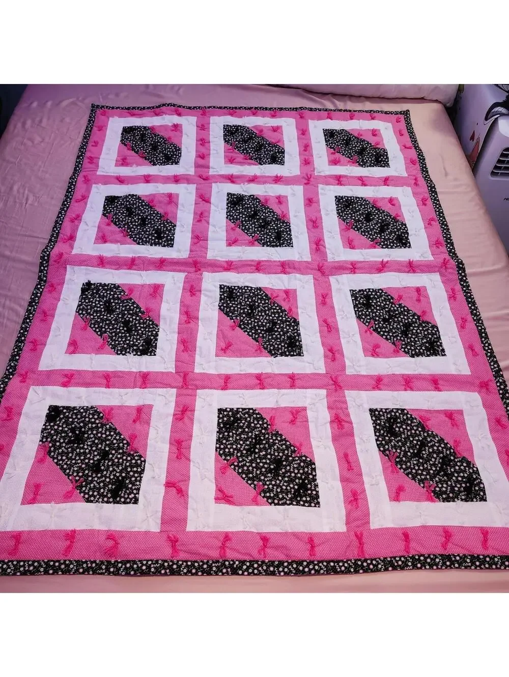 NEW Handmade Pink & Black Floral Quilt 43 x 58 Inch
